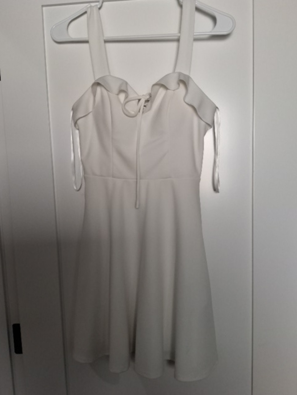 White Ruffle Tie-Front Sundress w Pockets